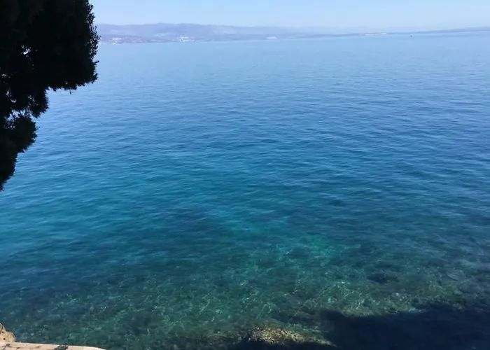 Kiki Lägenhet Opatija