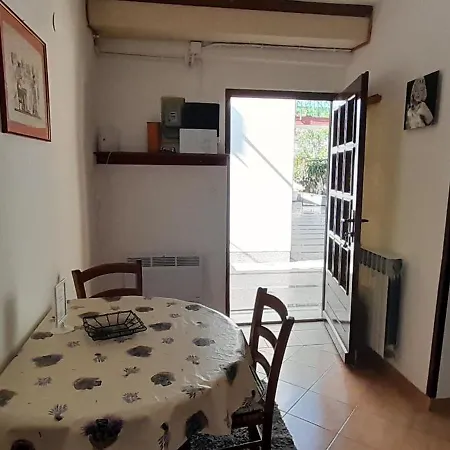 Kiki 公寓
